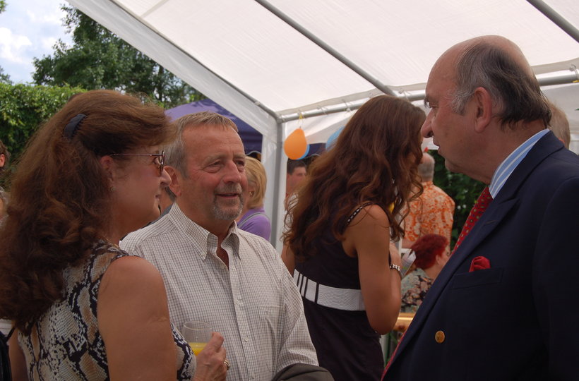 Fürst von Donnersmarck im Gespräch mit Herrn Kintzel